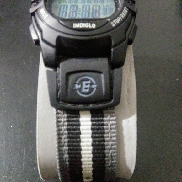 Timex Expedition WR100 T49961 NEW Battery Unisex Swimmers Digital Watch 18 M Lug - Picture 3 of 11